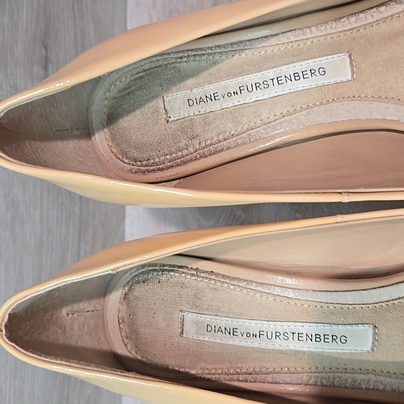 Diane Von Furstenberg Women The Pointed toe Heels shoes sz 6.5M - Picture 5 of 12
